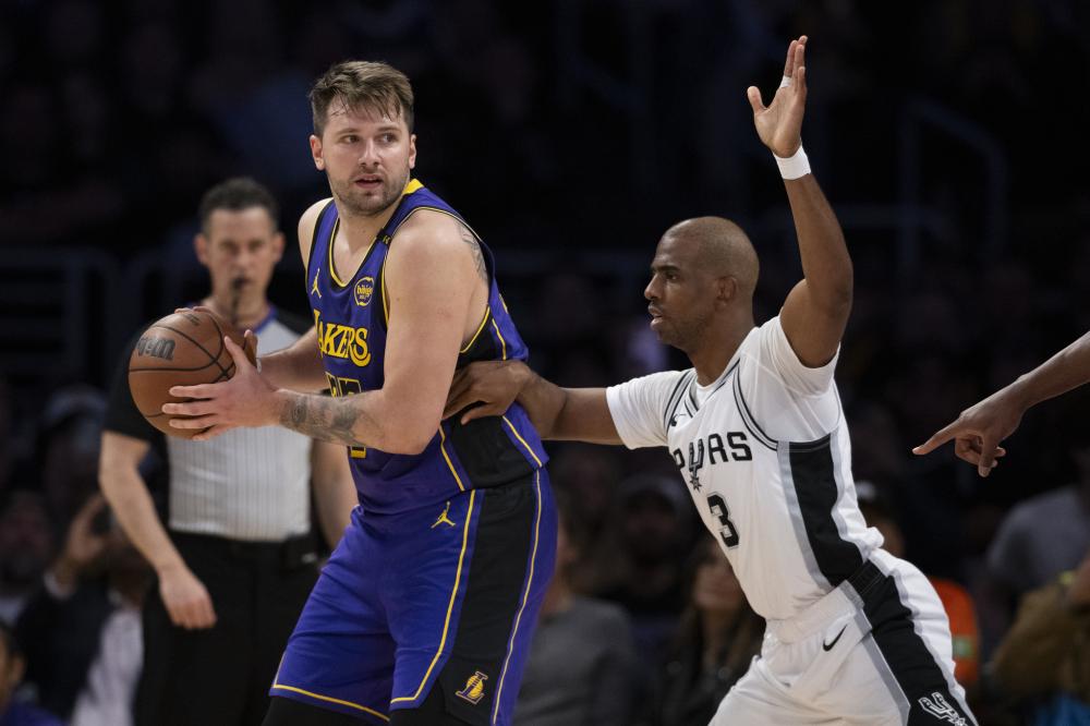 他的防守位 他的防守位